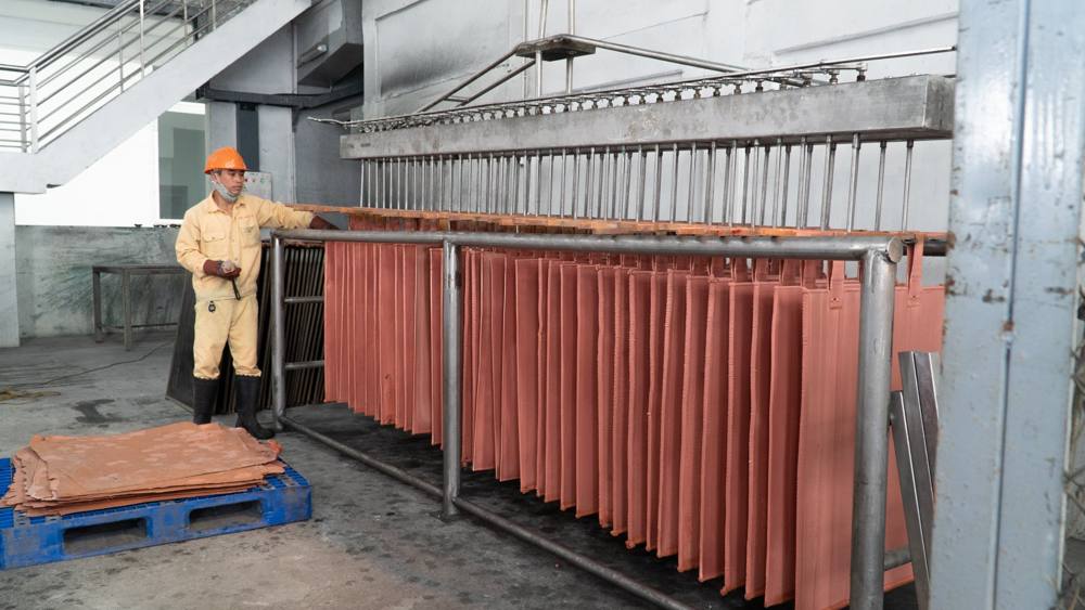 Copper cathode at LiOA COPPER